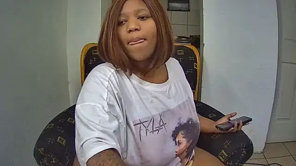 GoldenPussyXOXO