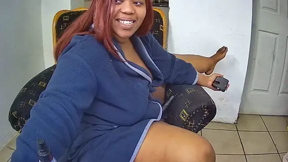 GoldenPussyXOXO