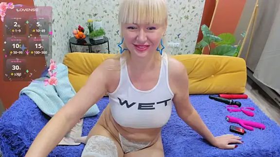 FlirtyMary