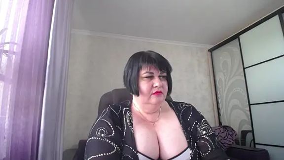 AlluringCurves