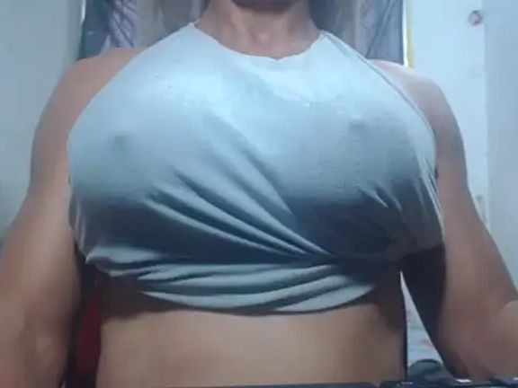 DanielaMuscleTS