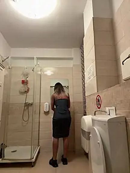 KirstieVegas