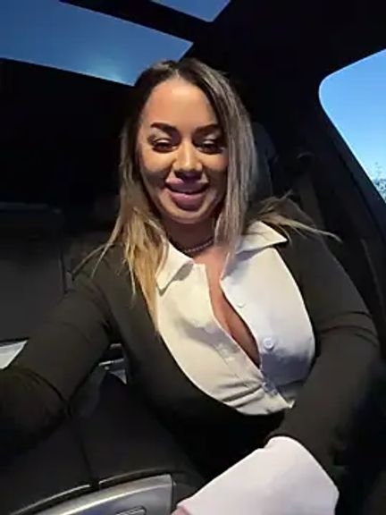 KirstieVegas