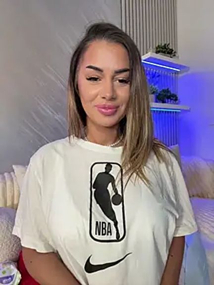 KirstieVegas