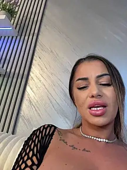 KirstieVegas