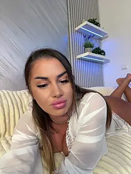 KirstieVegas
