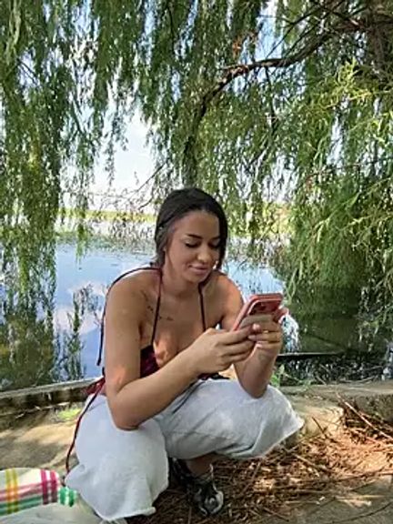 KirstieVegas