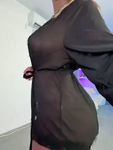 KirstieVegas