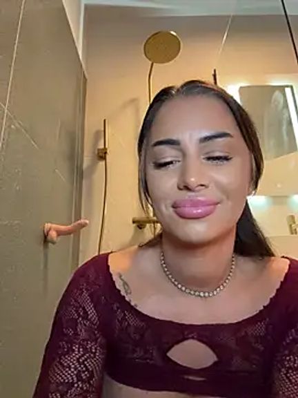 KirstieVegas