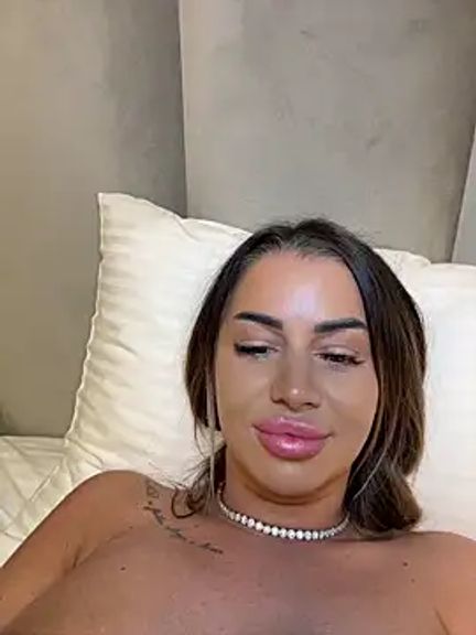 KirstieVegas