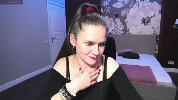 AriaGray