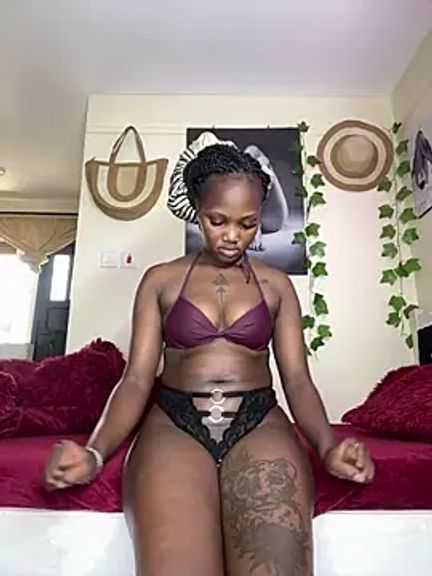 Queen_Arnah254