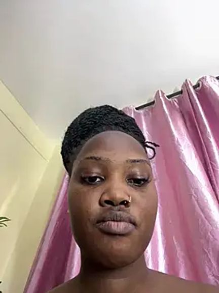 Queen_Arnah254