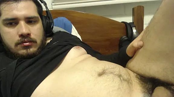 hung_weeb