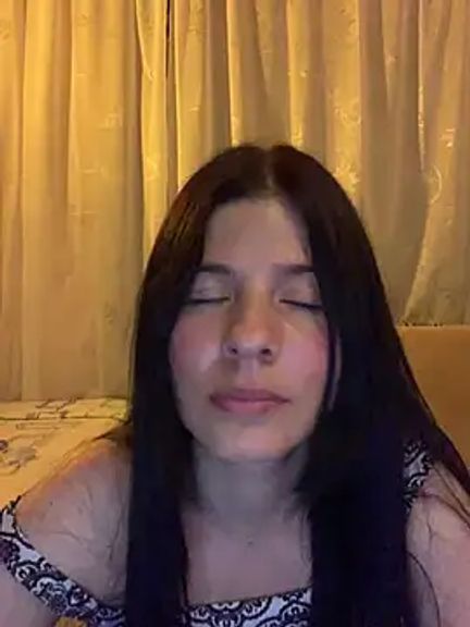 Estefani_32