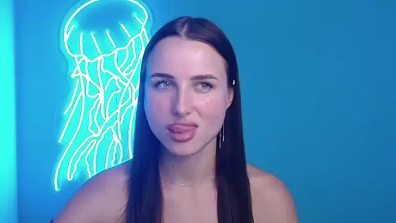 Eva_Janee