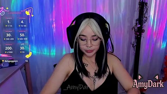 _AmyDark