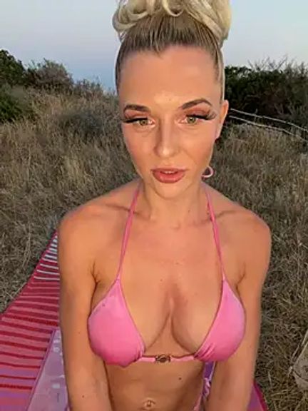 JayJayPink