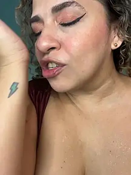 miss_grace_01
