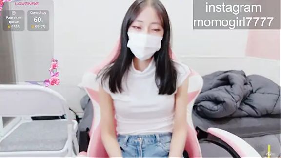 momogirl