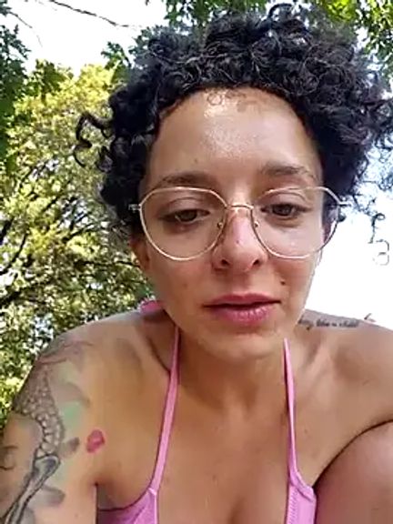 Emily_Posh