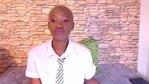 EbonyOlive69