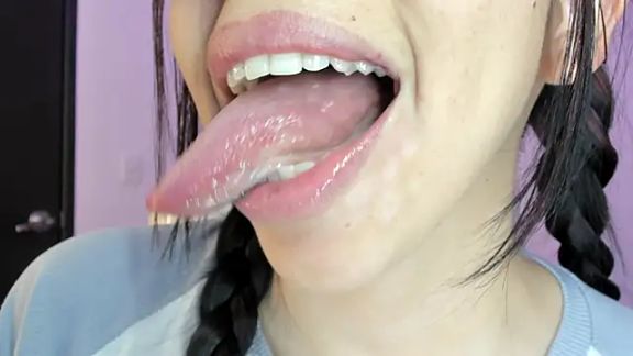 Katty_mouth