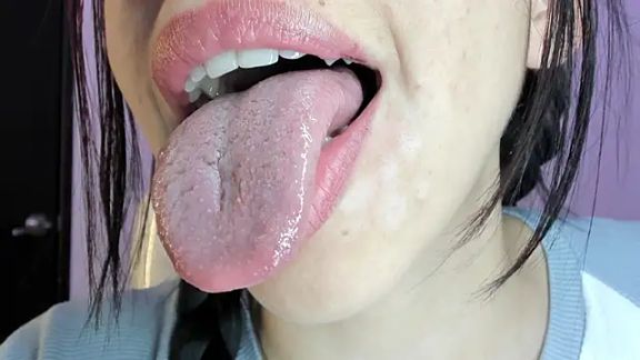 Katty_mouth