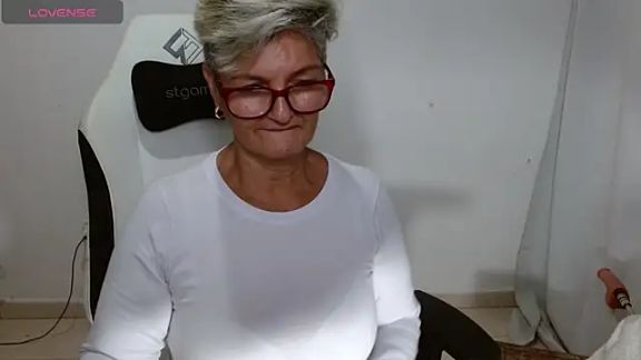 bety-cum2