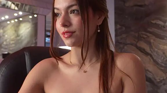 NaomiSainz