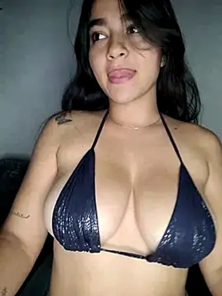 alison_villalobo