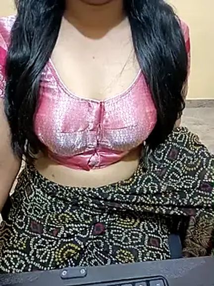 Pooja-05