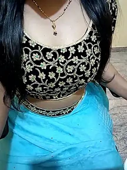 Pooja-05