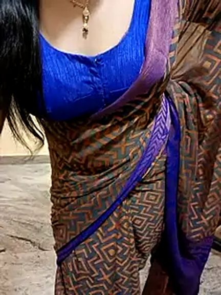 Pooja-05