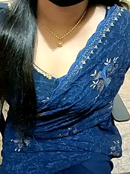 Pooja-05