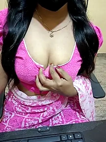 Pooja-05