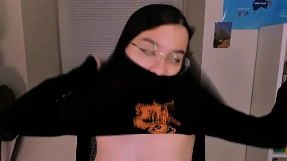 AryaYumi