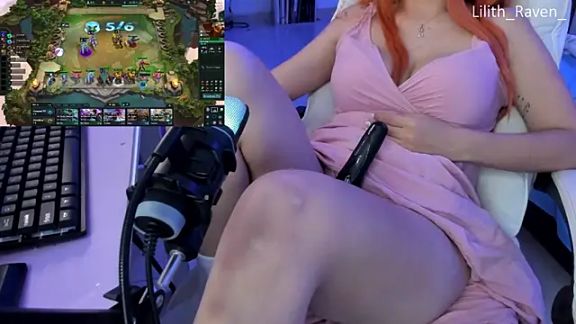 Lilith_Raven_