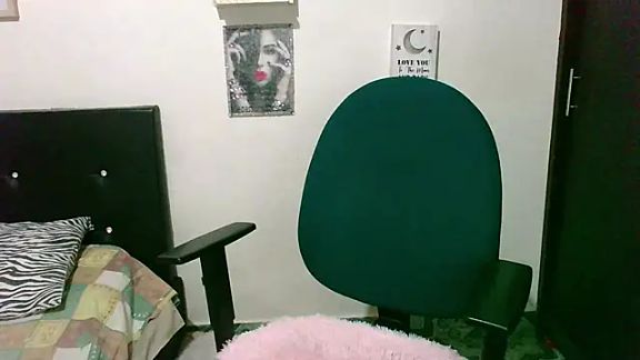 zaray_bella