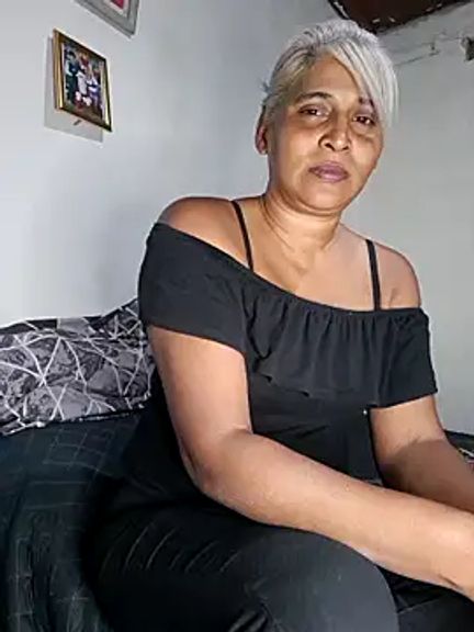 Goodgirlsue_77