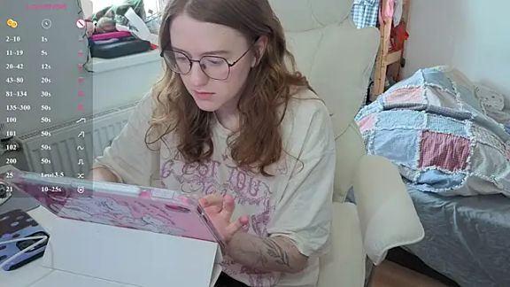 urstripchatgf