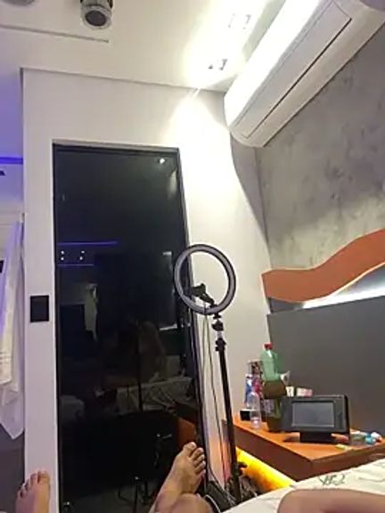 Mirella_Oliveira