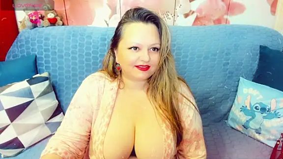 KlaraHoll