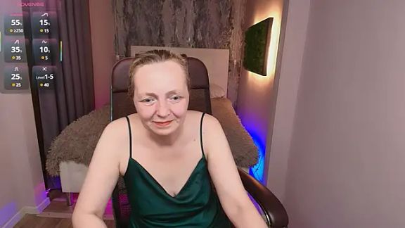 Karen_Villis