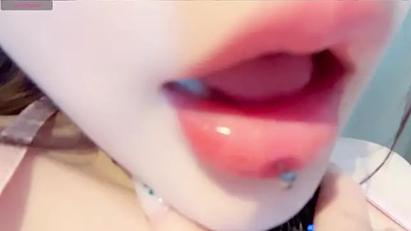 Yr_kitten_333