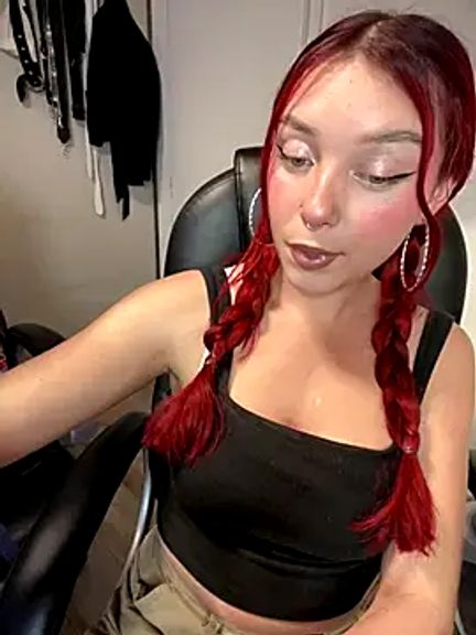 Karen18_boobs