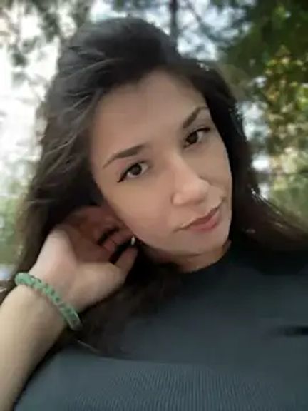 ScarletBloom_
