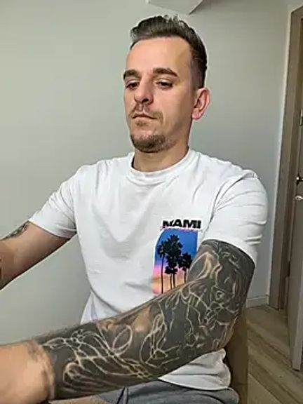 Huge_cock22cm