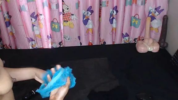 TrishahXo