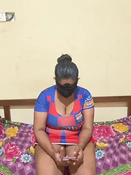 Share-SL-Wife-69